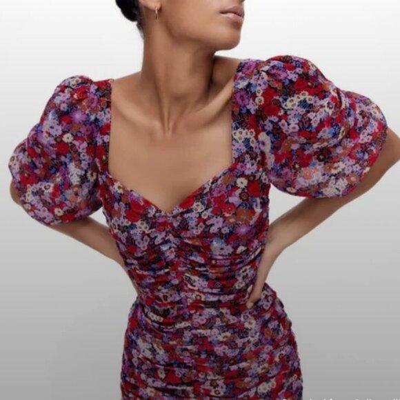 ZARA Dresses & Skirts - ZARA Floral Print Mini Dress Ruched Size M NEW WITH TAG!